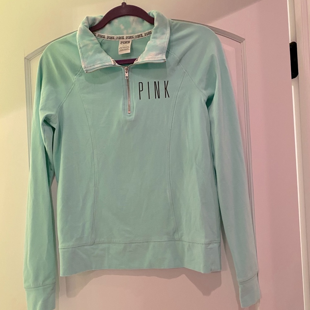 Blue VS PINK Quarterzip